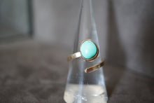 Load image into Gallery viewer, Turquoise Wrap Ring