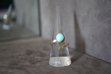 Load image into Gallery viewer, Turquoise Wrap Ring