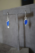 Load image into Gallery viewer, Seaglass Drop Earring
