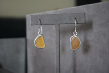 Load image into Gallery viewer, Seaglass Drop Earrings