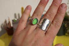 Load image into Gallery viewer, Thick Seaglass Ring